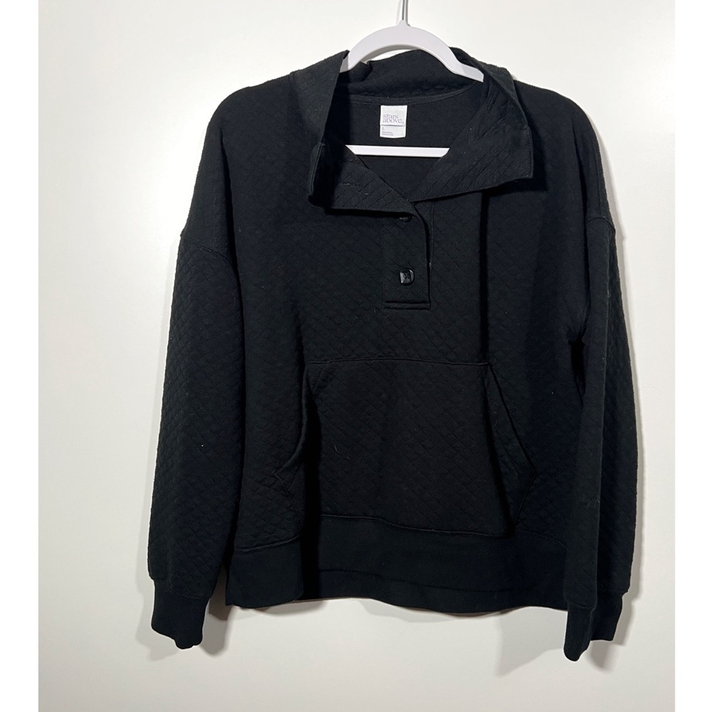 Stars Above Quilted Pullover Sweatshirt in Black Sz Large with Front Pocket